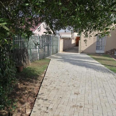 The Hidden Villa Boksburg Exterior foto