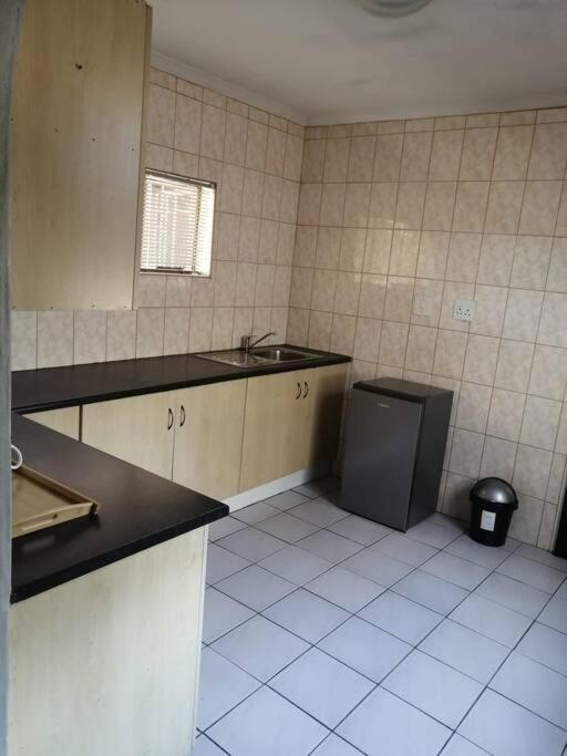 The Hidden Villa Boksburg Exterior foto