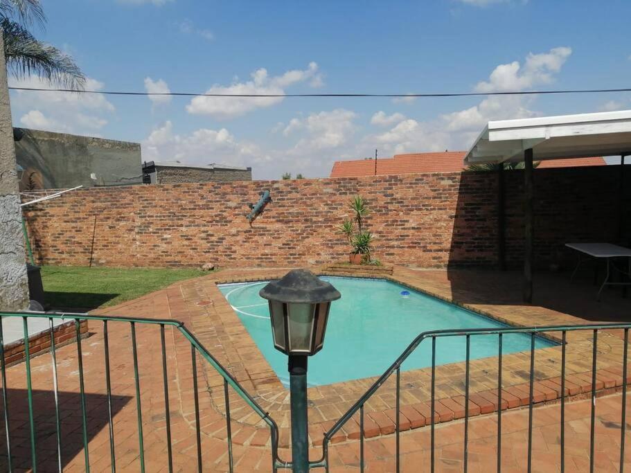 The Hidden Villa Boksburg Exterior foto